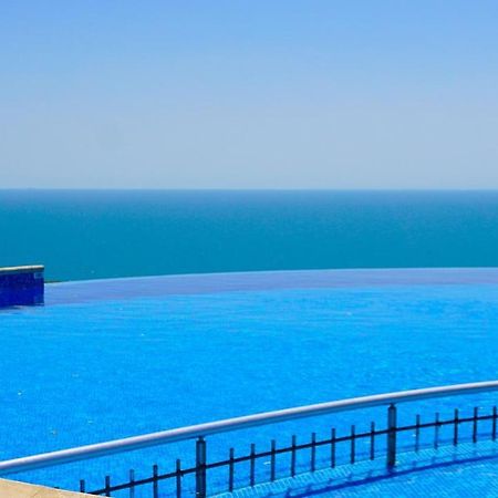 Морски Апартаменти Джулай Морнинг - July Morning Sea View Apartments Καβάρνα Εξωτερικό φωτογραφία