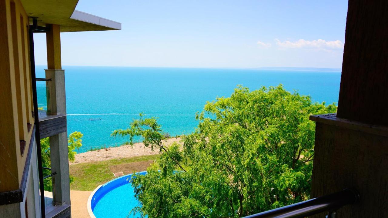 Морски Апартаменти Джулай Морнинг - July Morning Sea View Apartments Καβάρνα Εξωτερικό φωτογραφία